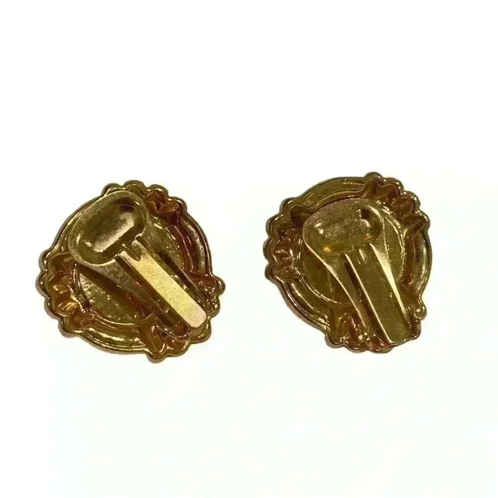 Clip earrings - Picture 2 of 4